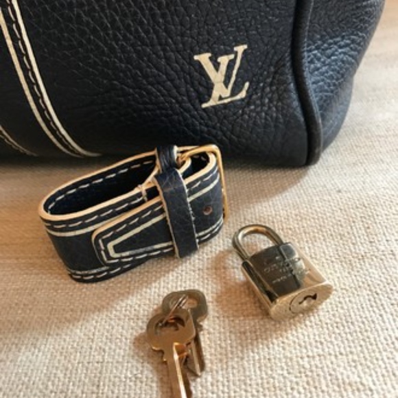 Louis Vuitton Tobago Navy Leather Carryall Weekend - Picture 7 of 8